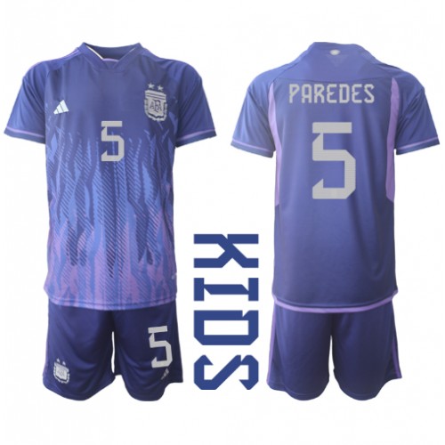 Argentina Leandro Paredes #5 Bortedraktsett Barn VM 2022 Kortermet (+ Korte bukser) Argentina Leandro Paredes #5 Bortedraktsett Barn VM 2022 Kortermet (+ Korte bukser)